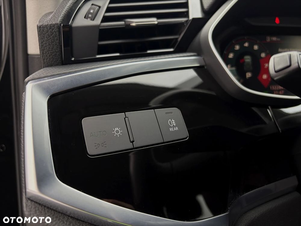 Audi Q3 35 TFSI S line S tronic - 29