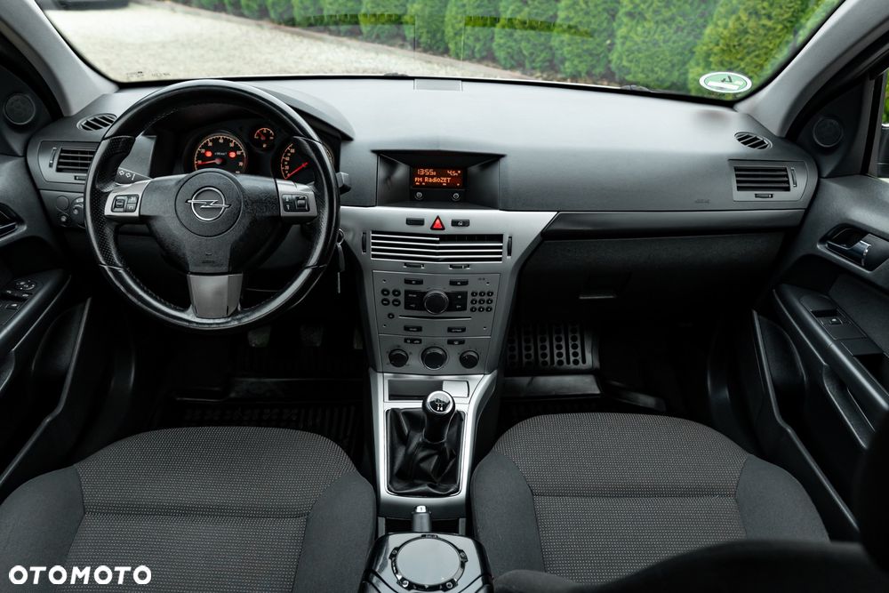Opel Astra 1.4 Elegance - 27