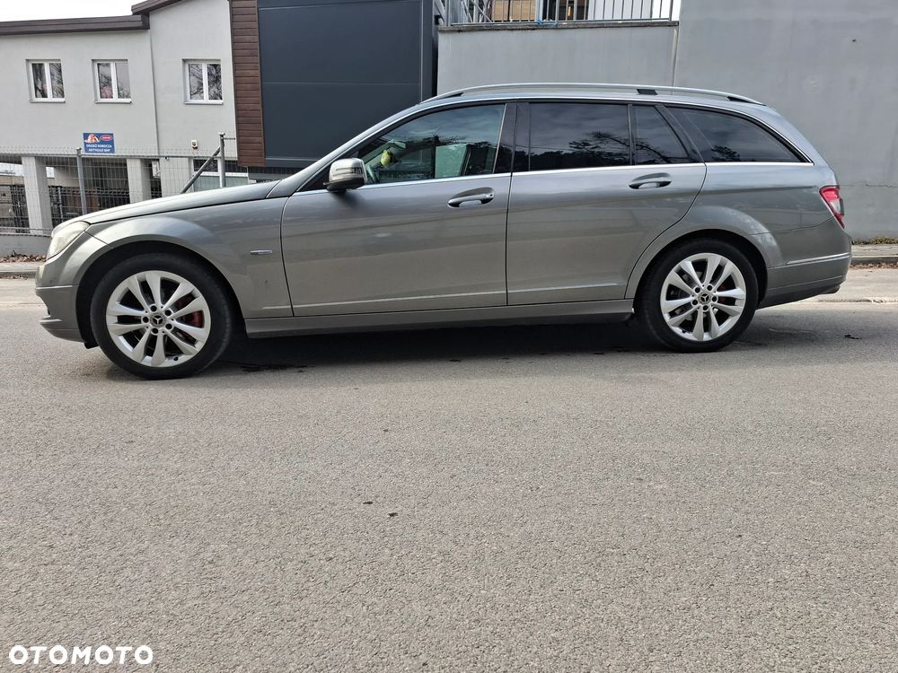 Mercedes-Benz Klasa C 180 Kompressor BlueEFFICIENCY - 16