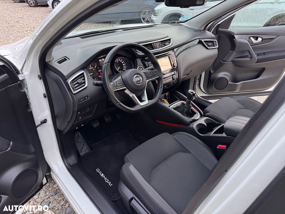 Nissan Qashqai 1.5 DCI TEKNA+ - 23