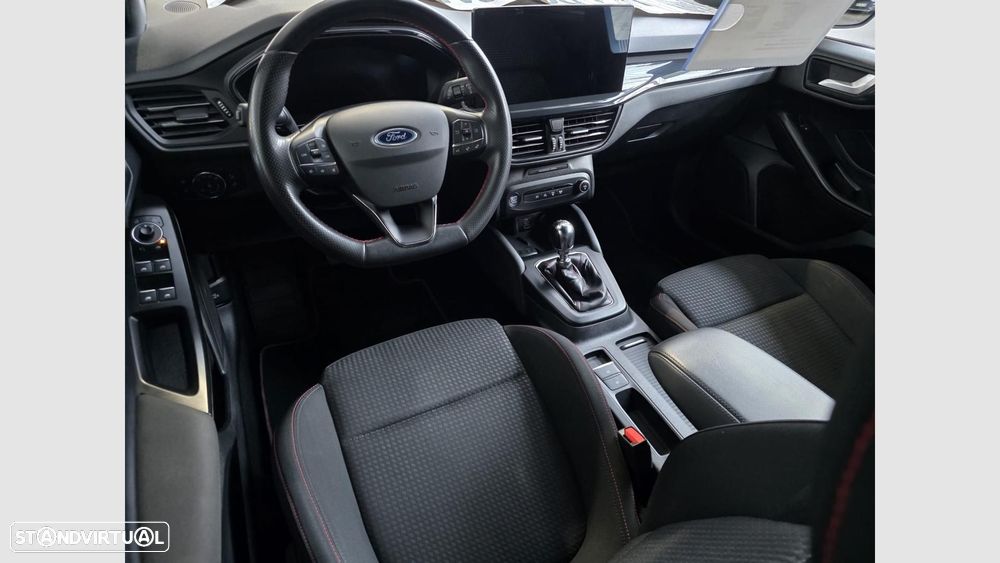 Ford Focus SW 1.0 EcoBoost ST-Line X - 8