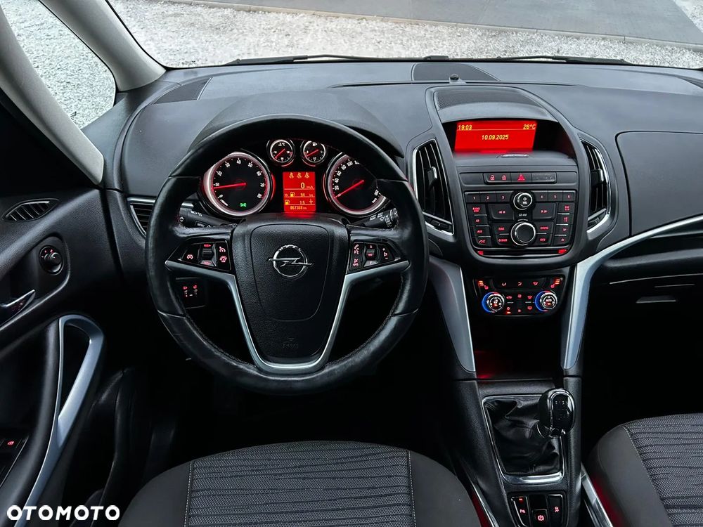 Opel Zafira 1.4 Turbo (ecoFLEX) Start/Stop Active - 35