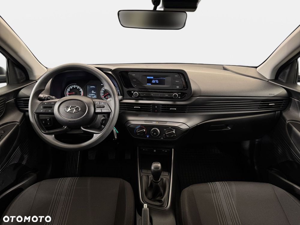 Hyundai i20 - 13