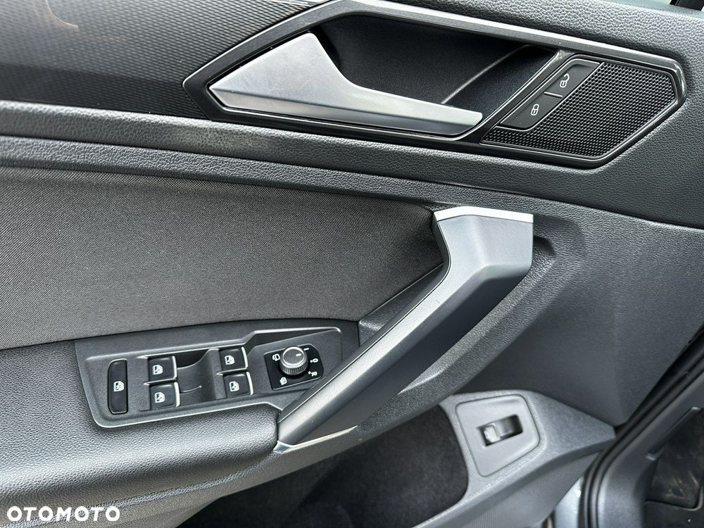 Volkswagen Tiguan 2.0 TDI SCR 4MOTION DSG Highline - 17