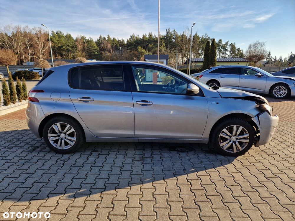 Peugeot 308 1.2 PureTech Allure S&S - 1