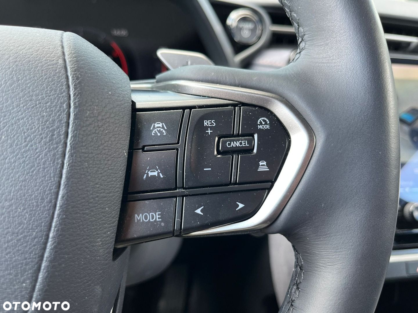 Lexus LBX 1.5 Hybrid Cool - 29