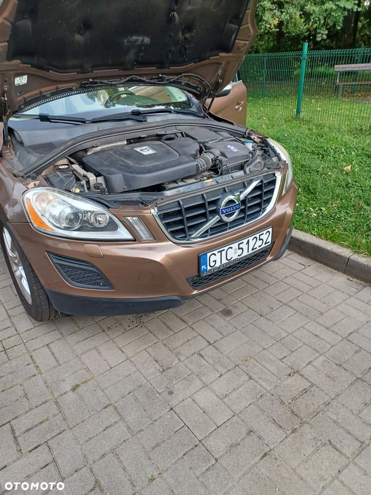 Volvo XC 60 - 6