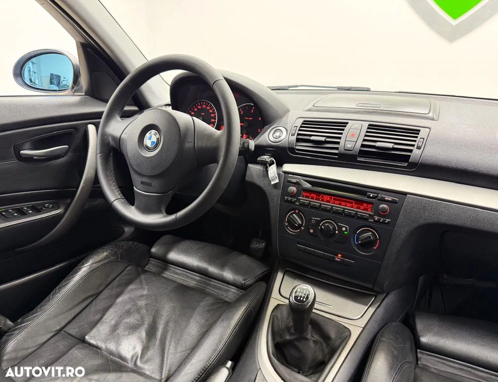 BMW Seria 1 118d - 9
