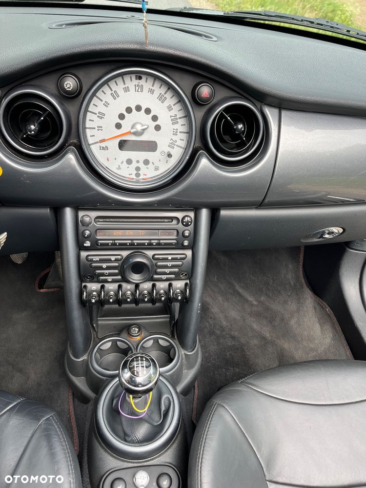 MINI Cooper Cabrio - 7