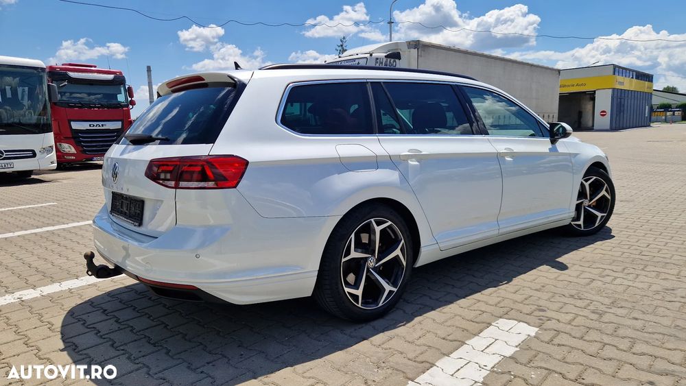 Volkswagen Passat - 4