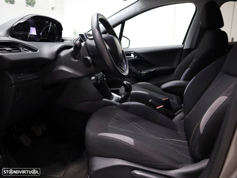 Peugeot 208 1.4 HDi Active - 11