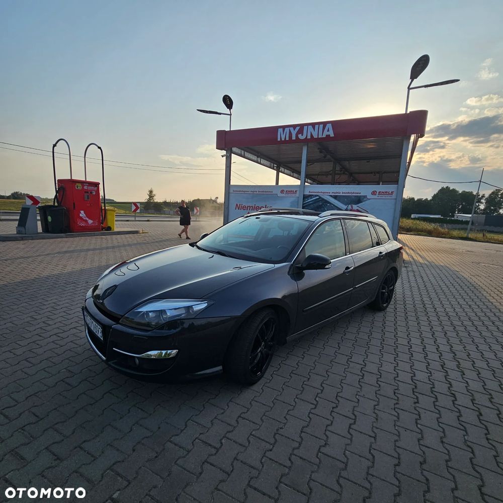 Renault Laguna dCi 180 FAP GT - 33