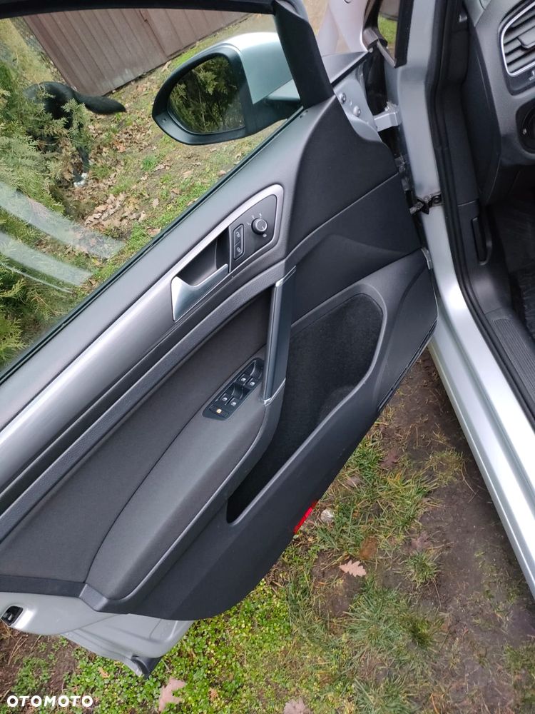 Volkswagen Golf 1.6 TDI BMT Comfortline - 6