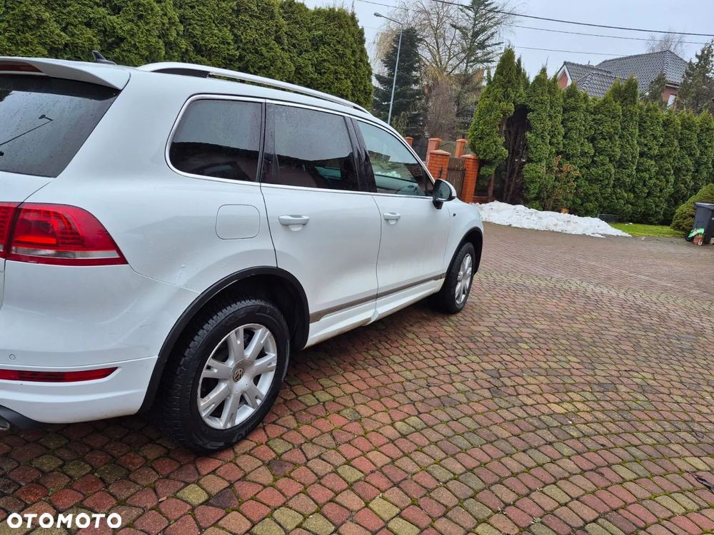 Volkswagen Touareg 3.0 V6 TDI BMT R-Style - 8