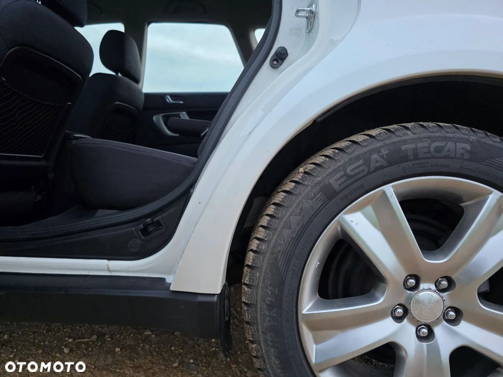 Subaru Outback - 38