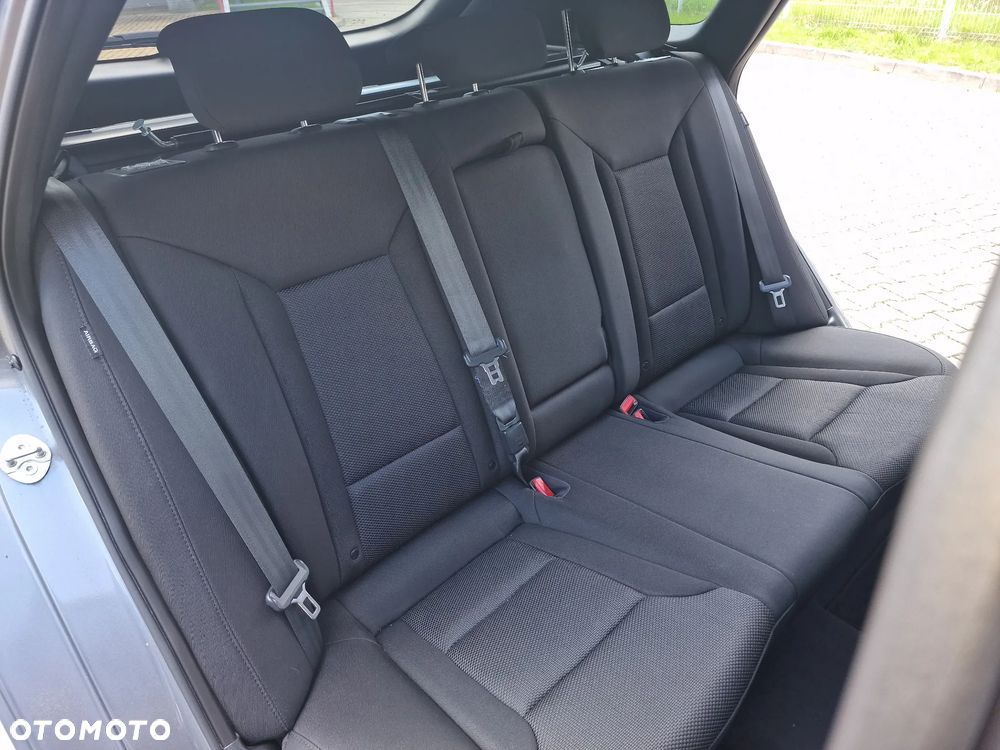 Hyundai i40 2.0 GDI Premium - 29