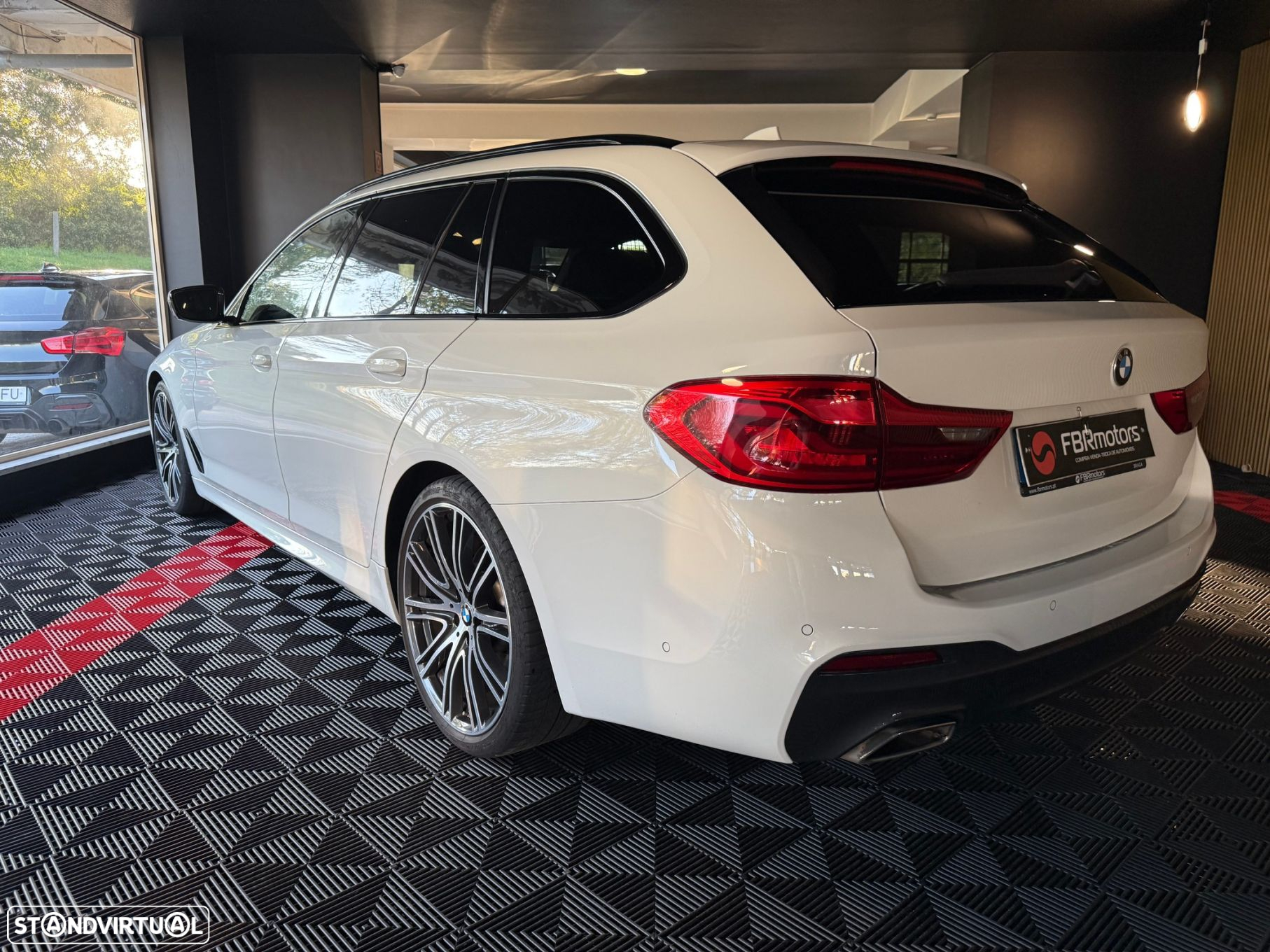 BMW 520 d Pack M Auto - 11