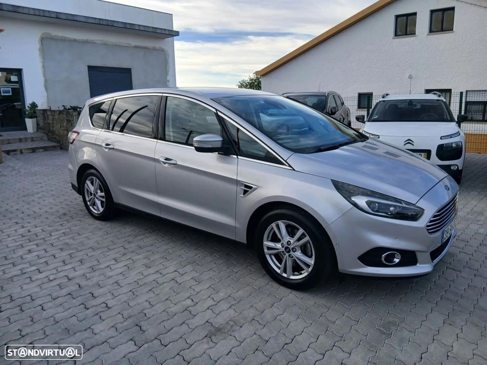 Ford S-Max 2.0 TDCi Trend - 33