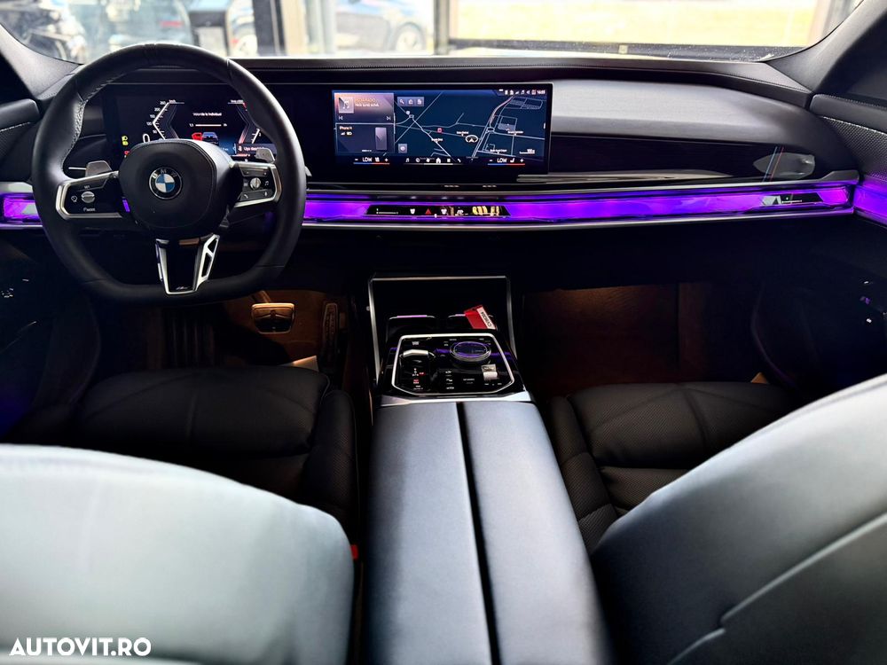 BMW Seria 7 740d xDrive MHEV - 16