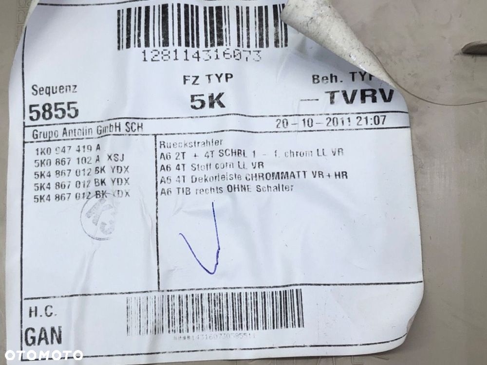 BOCZEK DRZWI PRAWY PRZÓD - 85.00 PLN - VW GOLF VI (5K1) 2008 - 2014 1.4 TSI 90 kW [122 KM] benzyna - 4