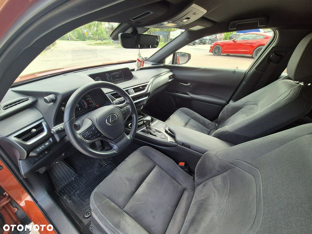 Lexus UX 200 GPF Business 2WD - 11