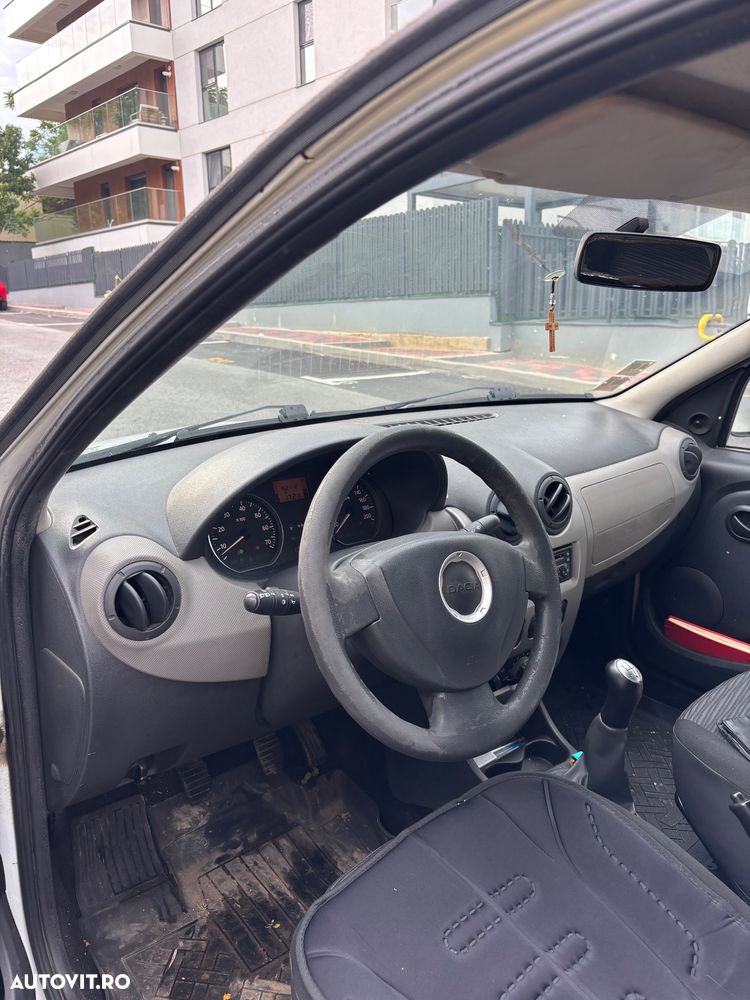 Dacia Logan 1.4 MPI Preference - 1