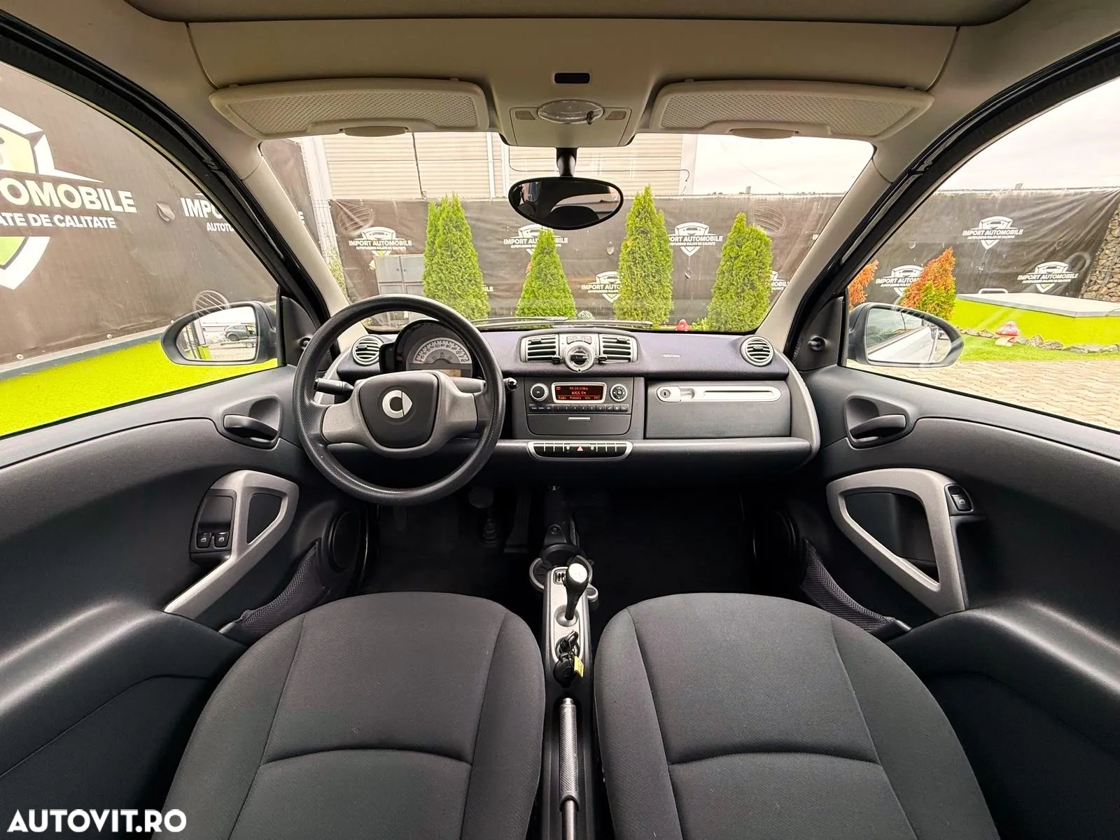 Smart Fortwo coupe softouch black&white limited micro hybrid drive - 21