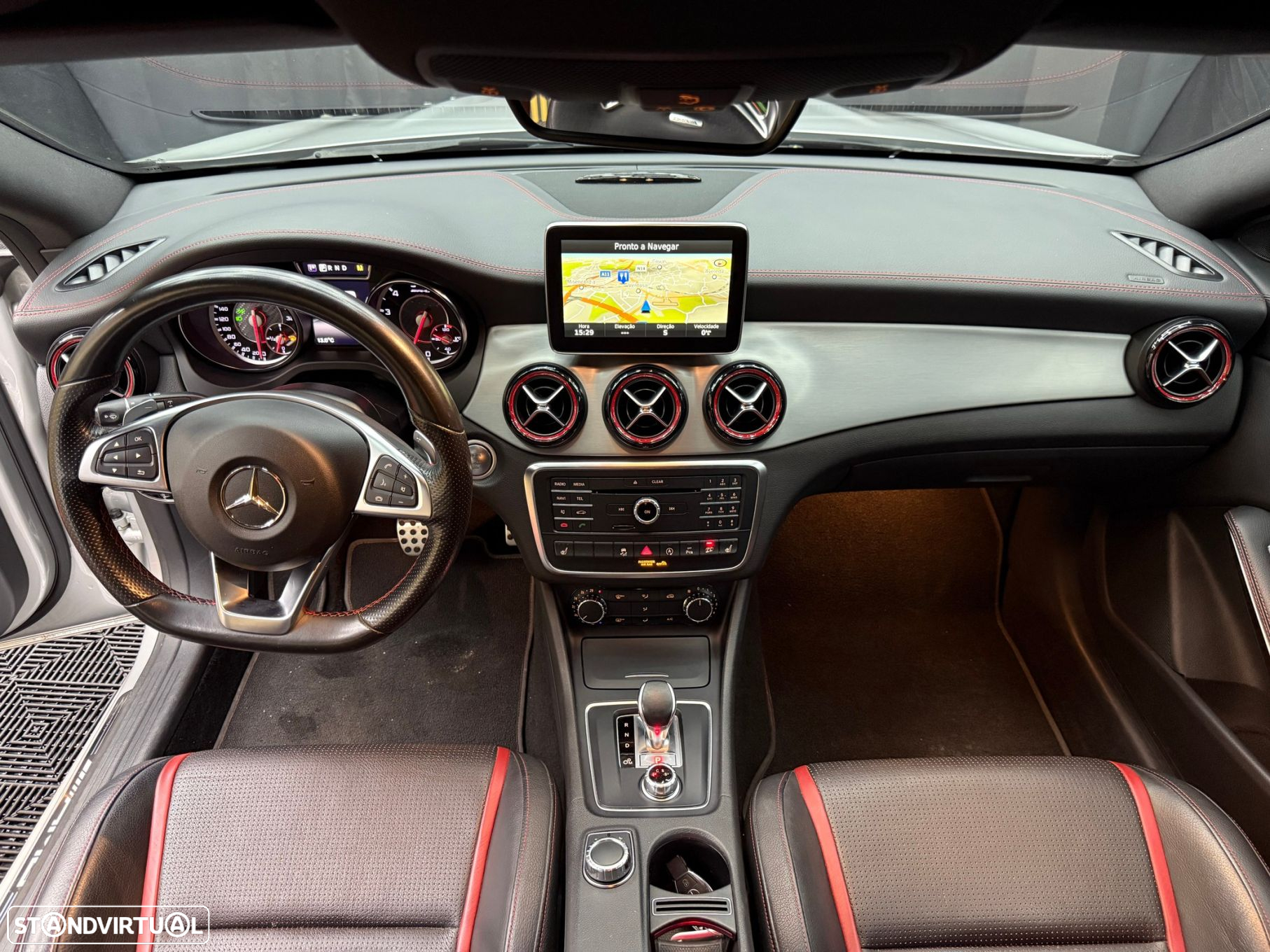 Mercedes-Benz CLA 45 AMG Shooting Brake 4-Matic - 31