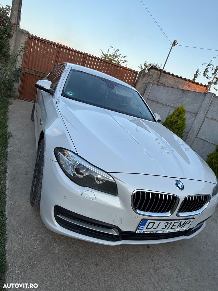 BMW Seria 5 520d Aut. Luxury Line - 1