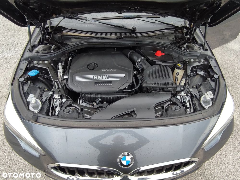 BMW Seria 2 218i Edition Colorvision - 13