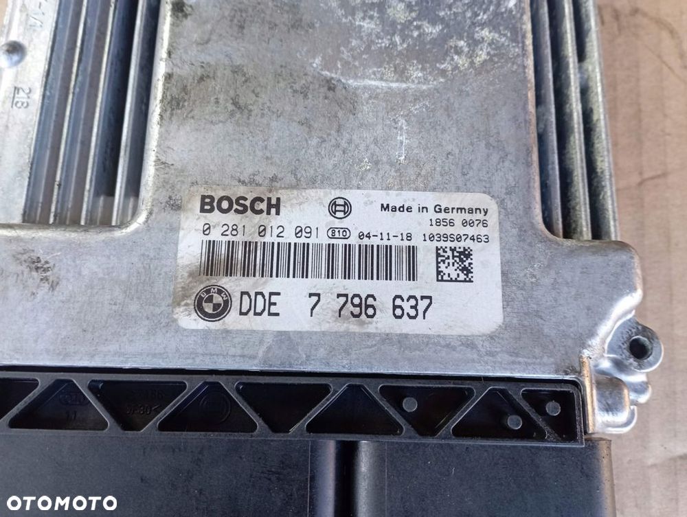 BMW E60 E61 2.5 D STEROWNIK KOMPUTER SILNIKA 7796637 - 2