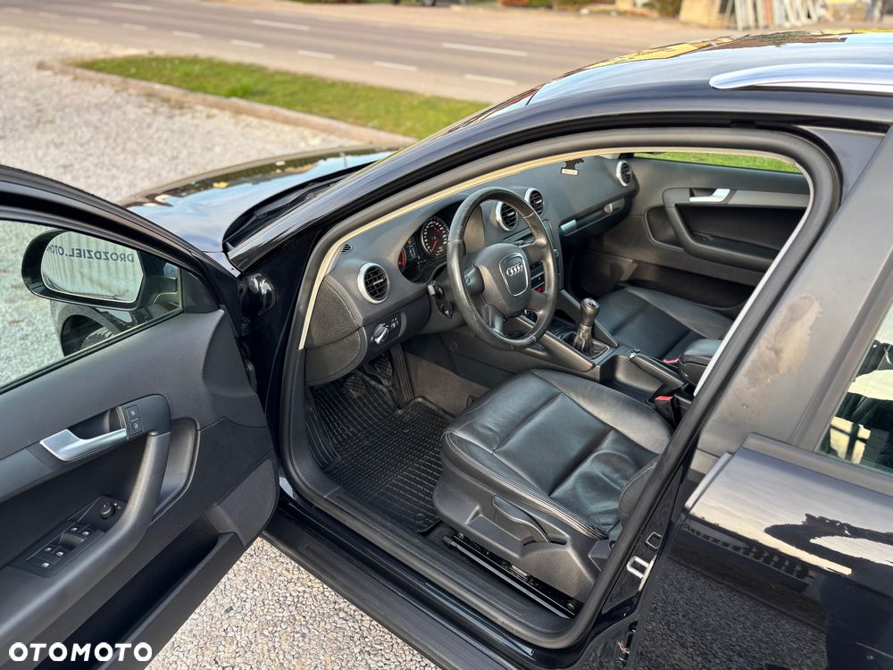 Audi A3 Sportback - 5