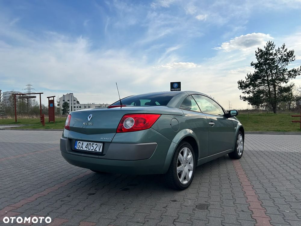Renault Megane 1.6 Dynamique - 15