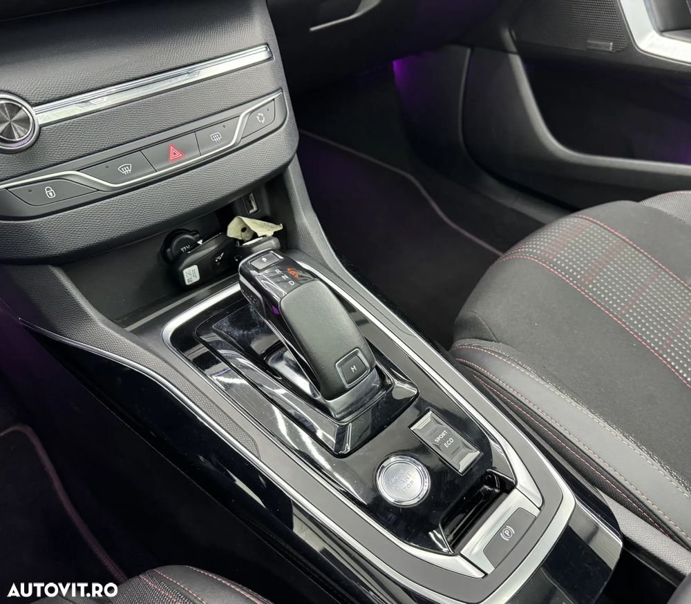 Peugeot 308 PureTech 130 EAT6 Stop & Start GT-Line Edition - 13