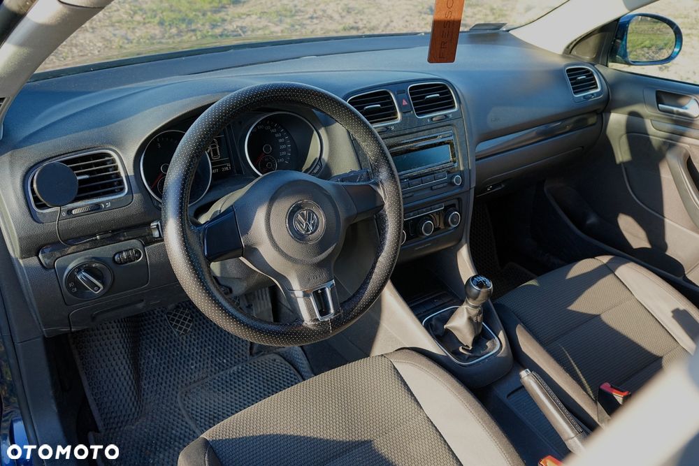 Volkswagen Golf 1.6 TDI Comfortline - 16