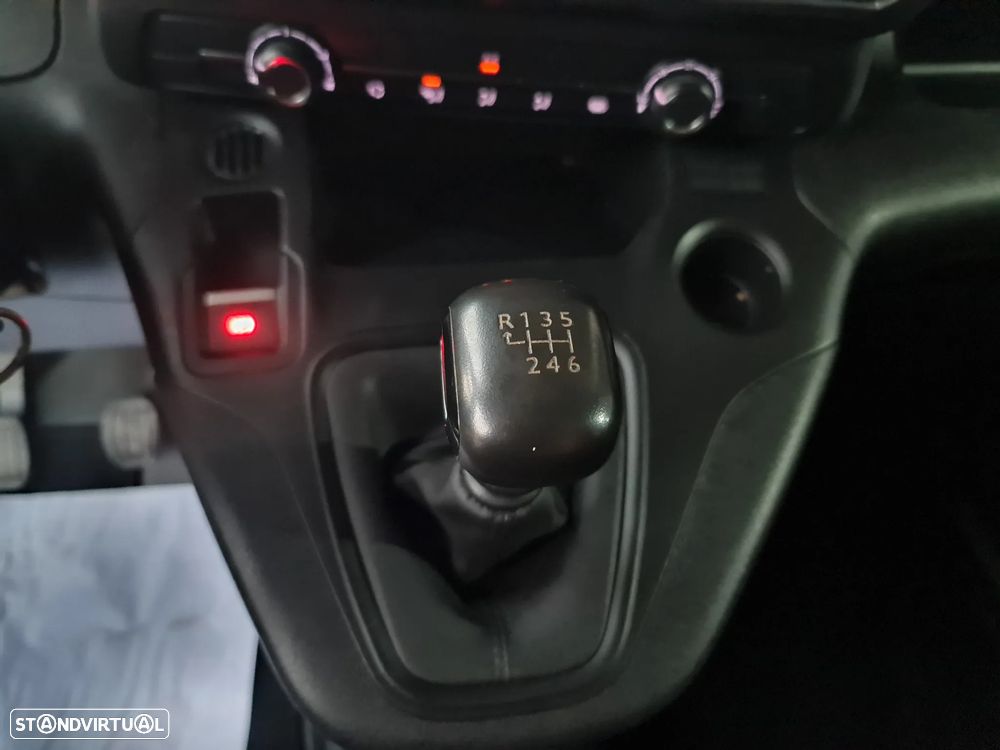 Peugeot PARTNER | GPS | AC | C/IVA DEDUTÍVEL - 21