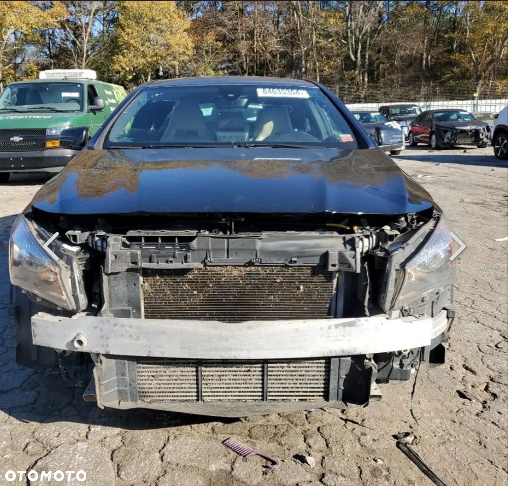 Mercedes-Benz CLA 250 4Matic 7G-DCT - 32