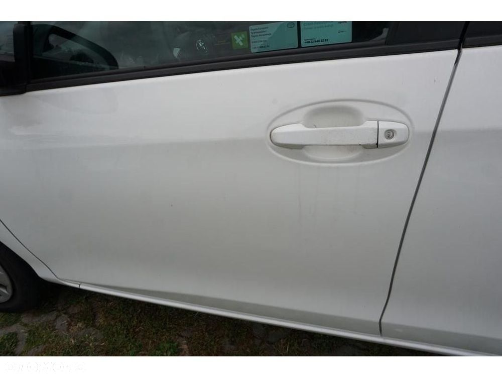 Toyota Yaris - 37