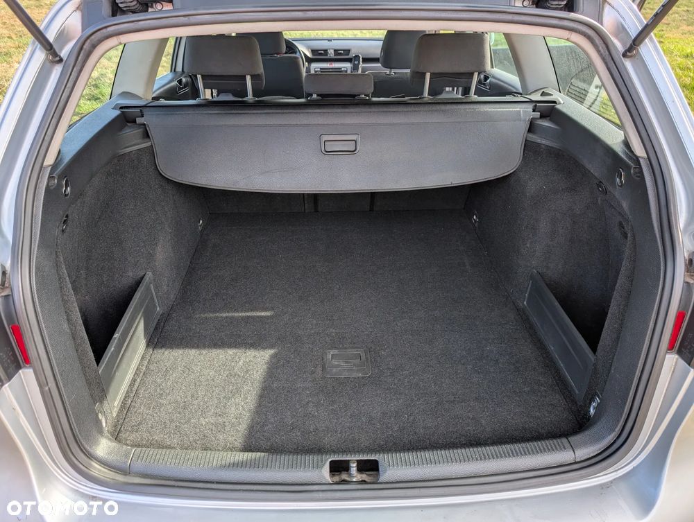 Volkswagen Passat 2.0 TDI Individual - 7