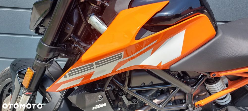 KTM Duke 125 - 16