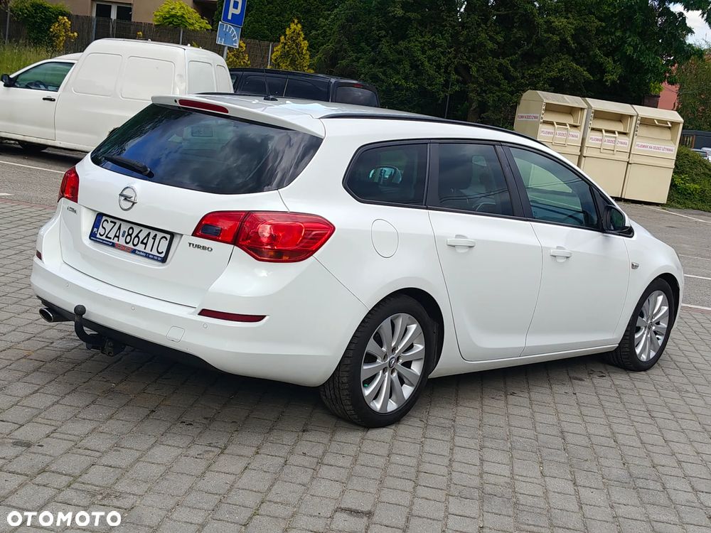 Opel Astra 1.4 T Cosmo - 10
