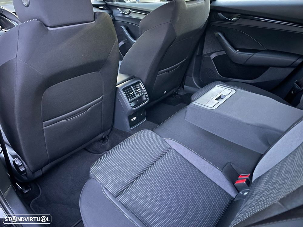 Skoda Octavia Break 1.4 TSi iV Ambition DSG - 10