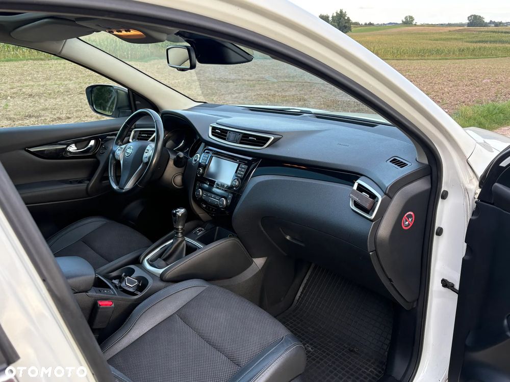 Nissan Qashqai 1.6 dCi Tekna - 6