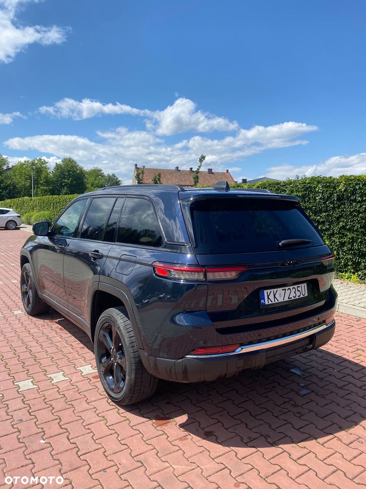 Jeep Grand Cherokee - 3