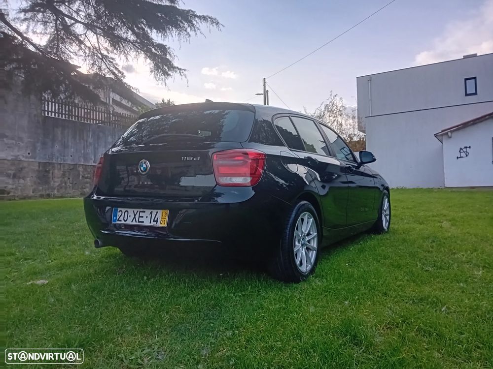 BMW 116 d EDynamics Line Urban - 7