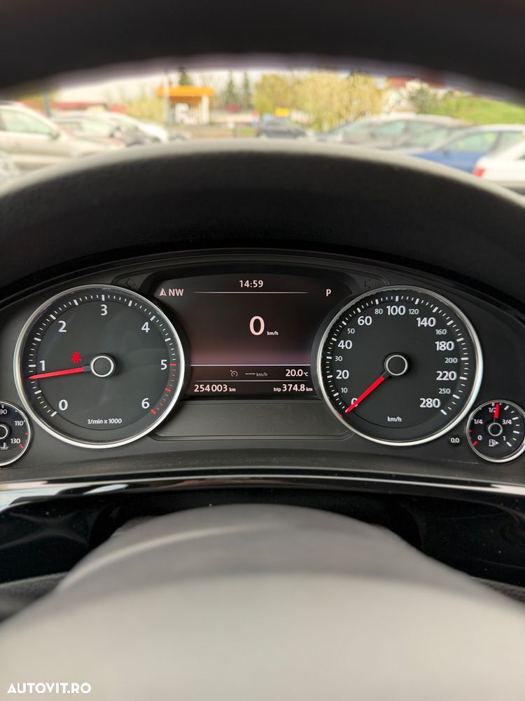 Volkswagen Touareg 3.0 V6 TDI SCR Blue Motion DPF Automatik - 10