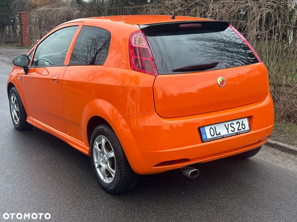 Fiat Grande Punto - 4