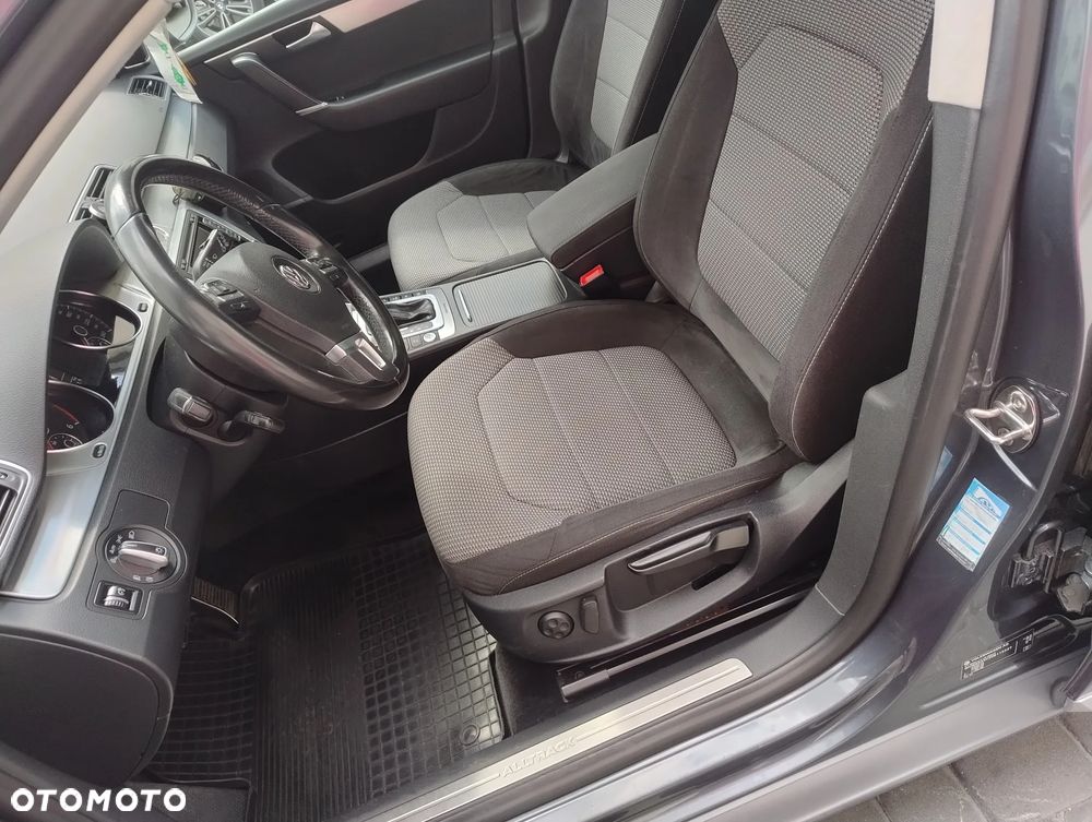 Volkswagen Passat Alltrack 2.0 TDI 4Mot DSG - 18