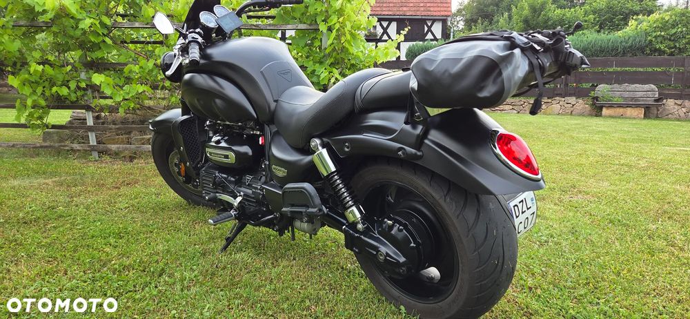 Triumph Rocket - 5