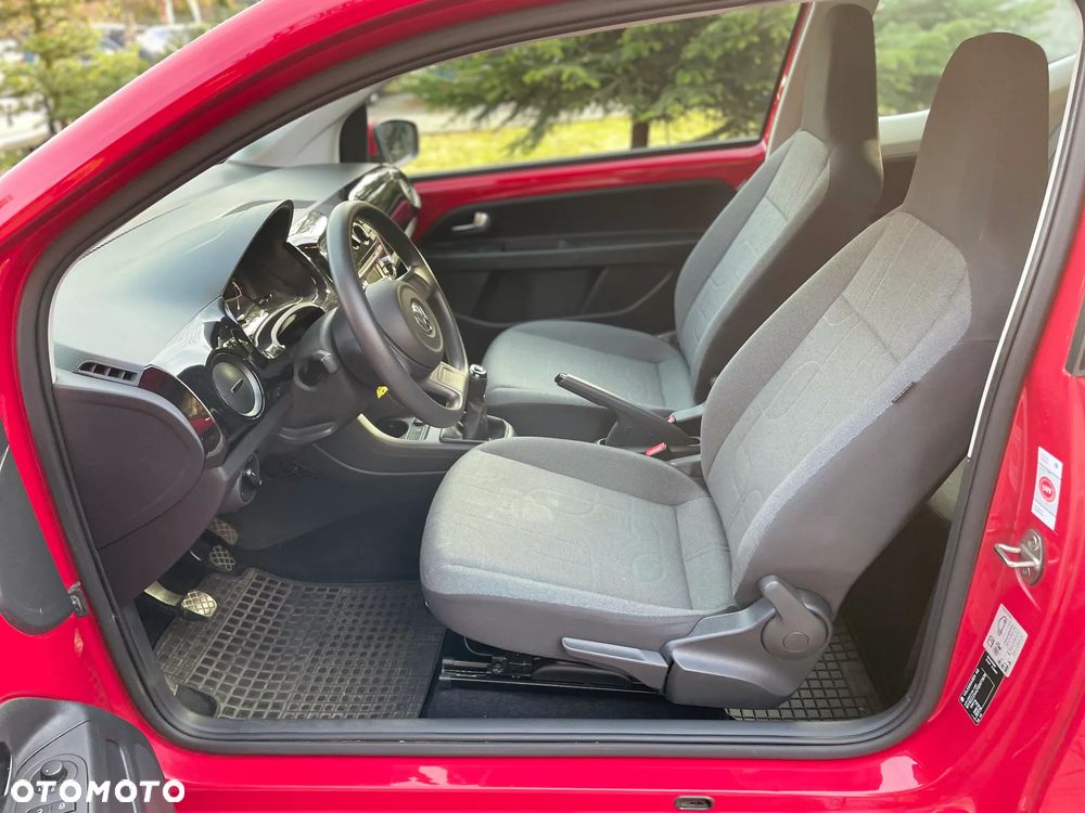 Volkswagen up! 1.0 move - 12